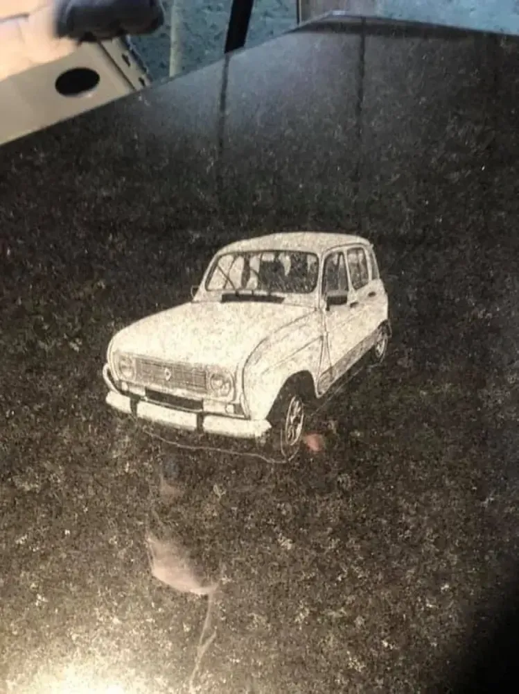 Décoration stèle funéraire