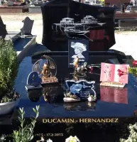 Monuments-funeraires